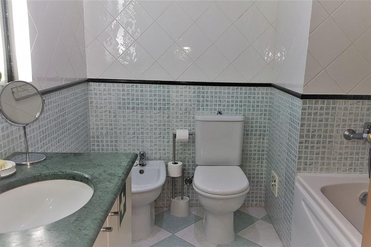 Lovelystay - Sea View Apartment With Pool & Garden Ericeira Exterior foto